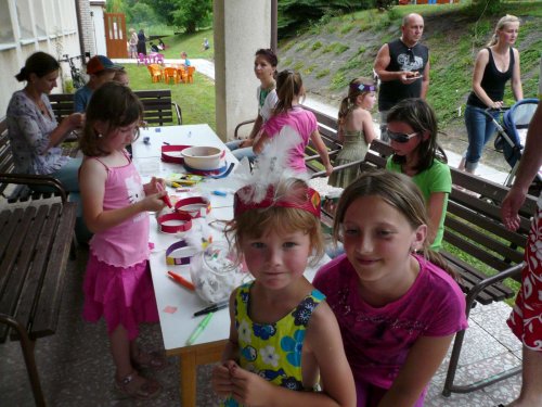 Opékání špekáčků v MŠ - 29.6.2011